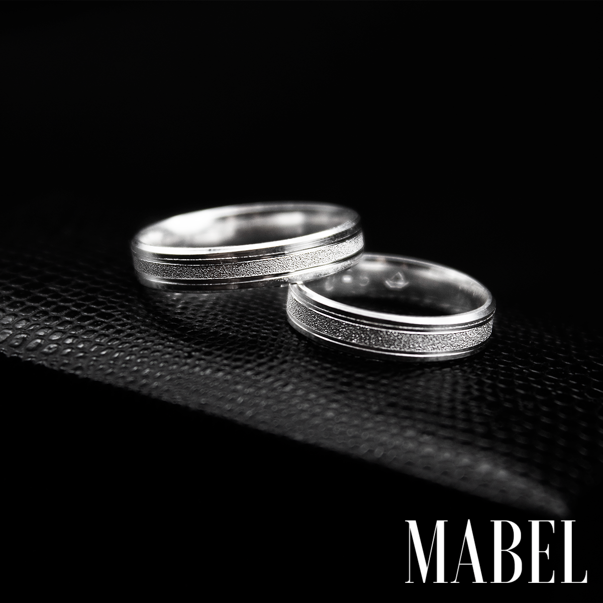 Aliança Italia + Brinde Exclusivo: Anel Solitário, Foto Polaroide e Colar Ponto de luz