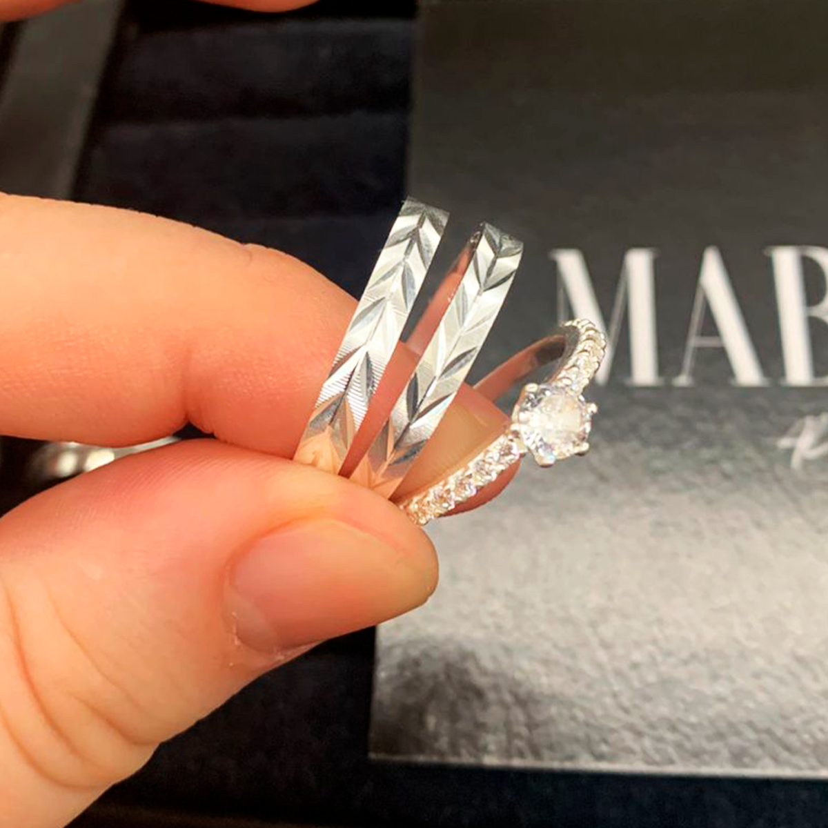 Aliança Imperial + Brinde Exclusivo: Anel Solitário, Foto Polaroide e Colar Ponto de luz